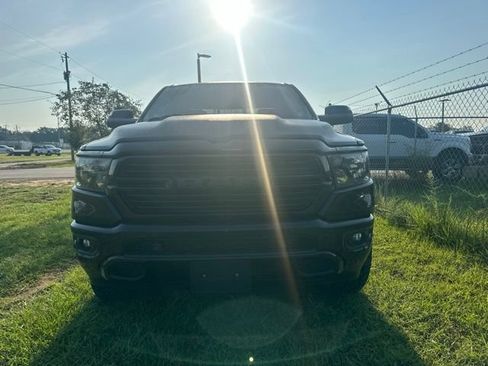 Used 2019 RAM 1500 Big Horn RWD image 13