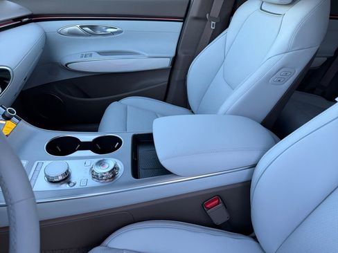 New 2026 Genesis GV70 2.5T Advanced AWD/4WD image 12
