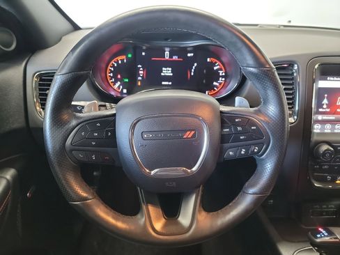 Used 2018 Dodge Durango R/T w/ Technology Group AWD/4WD image 17