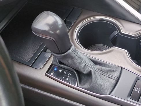 Used 2023 Toyota Camry SE AWD/4WD image 31