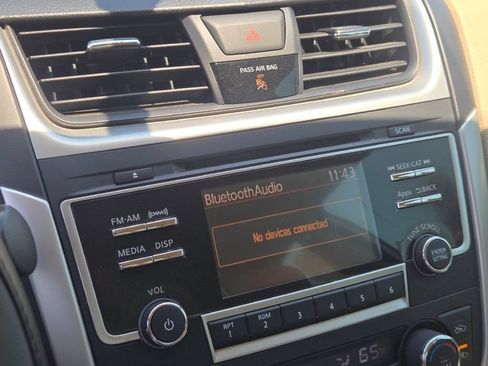 Used 2016 Nissan Altima 2.5 SV FWD image 29