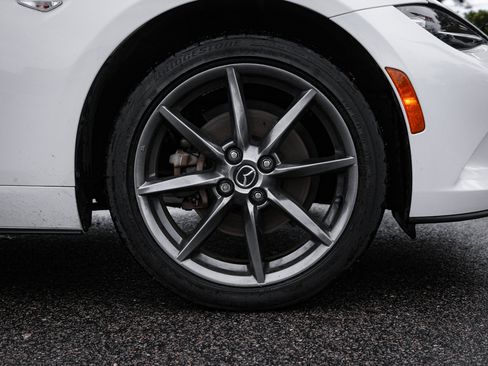 Used 2017 MAZDA MX-5 Miata RF Grand Touring image 13