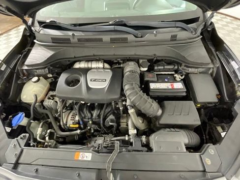 Used 2020 Hyundai Kona Limited AWD/4WD image 10