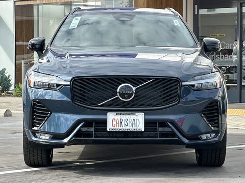 New 2026 Volvo XC60 B5 Plus w/ Climate Package image 3