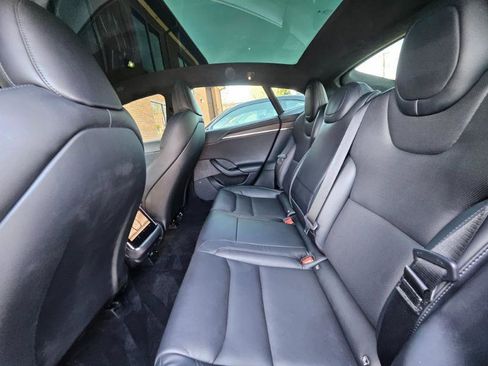 Used 2022 Tesla Model S AWD image 61