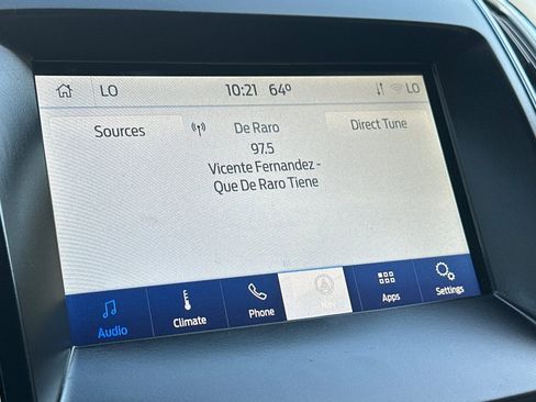Used 2020 Ford Edge Titanium w/ Equipment Group 301A FWD image 18