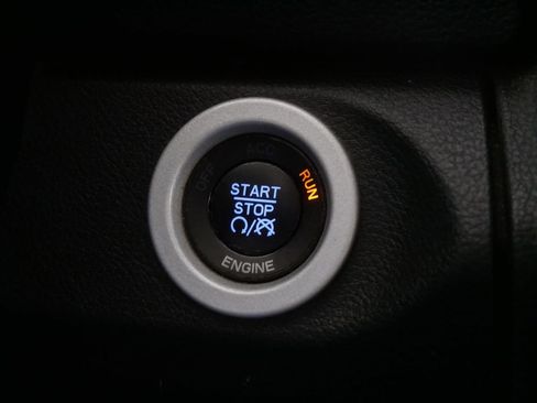 Used 2016 RAM 1500 Laramie Longhorn w/ Convenience Group image 20