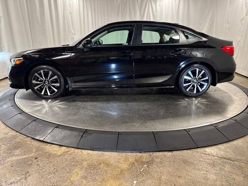 Used 2023 Honda Civic EX image 6