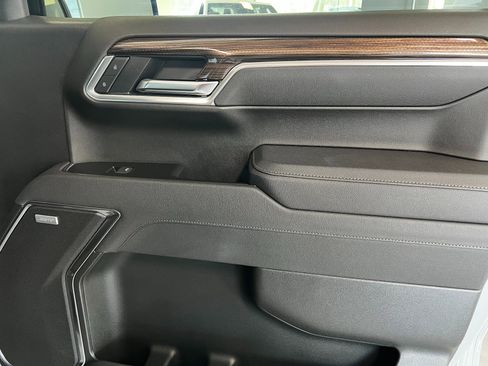 Used 2025 Chevrolet Silverado 1500 RST w/ Convenience Package II image 27