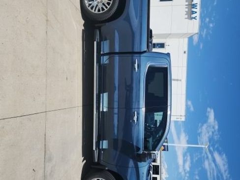 Used 2024 Chevrolet Silverado 1500 LTZ w/ LTZ Premium Package AWD/4WD image 7