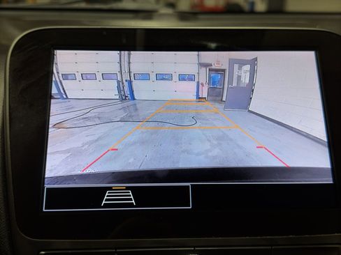 Used 2024 Chevrolet Malibu LT image 27