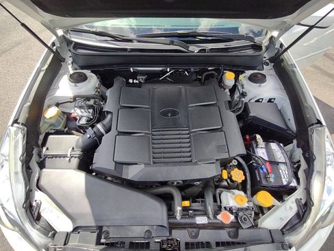 Used 2013 Subaru Legacy 3.6R Limited AWD/4WD image 30