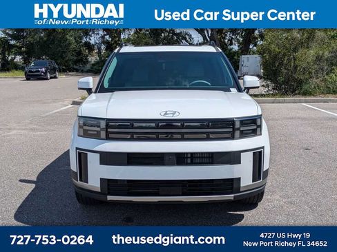 Used 2024 Hyundai Santa Fe Limited AWD/4WD image 8