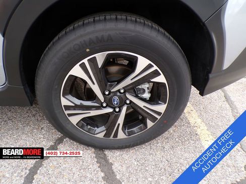 Used 2025 Subaru Crosstrek 2.0i Premium image 13