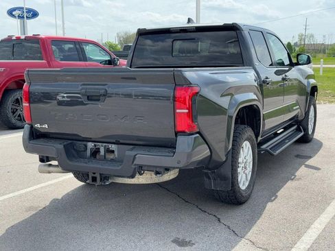 Used 2024 Toyota Tacoma SR5 AWD/4WD image 3