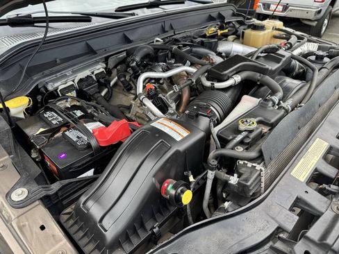Used 2016 Ford F350 XLT w/ XTR Plus Package AWD/4WD image 19