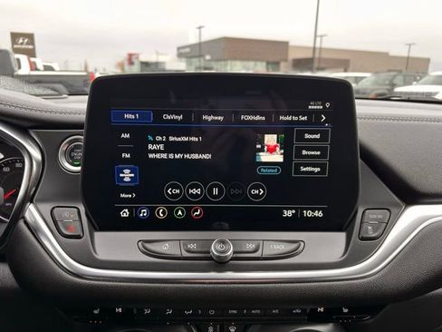 Used 2024 Chevrolet Blazer LT w/ Sound & Technology Package image 17