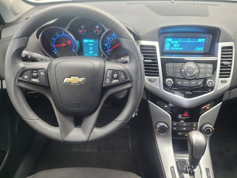 Used 2016 Chevrolet Cruze LT FWD image 22