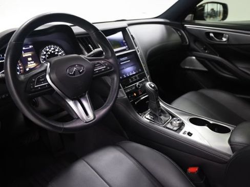 Used 2021 INFINITI Q60 3.0t Luxe w/ Essential Package RWD image 26