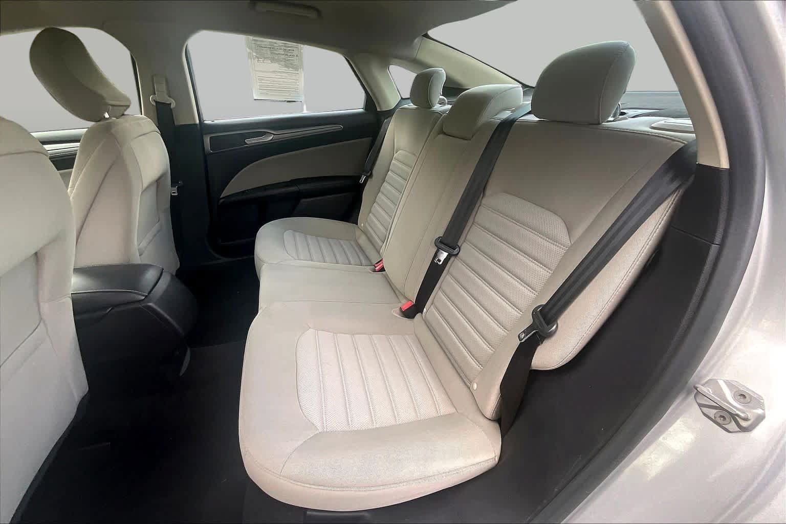 Used 2018 Ford Fusion S FWD image 20