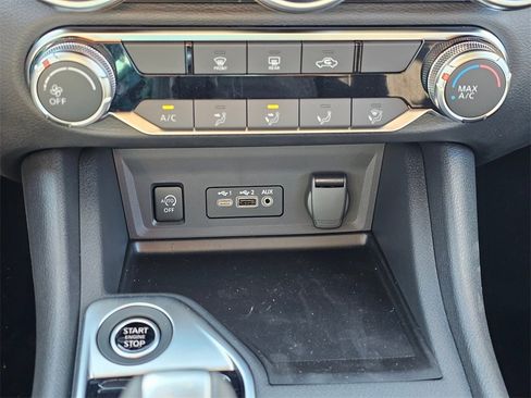 New 2025 Nissan Sentra SV w/ Trunk Package image 14