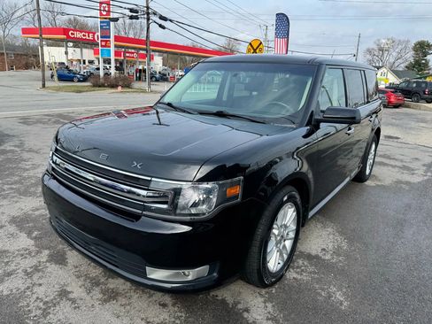 Used 2019 Ford Flex SEL w/ Equipment Group 202A image 4