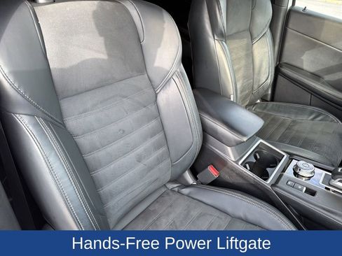 Used 2022 Mitsubishi Outlander SE image 13