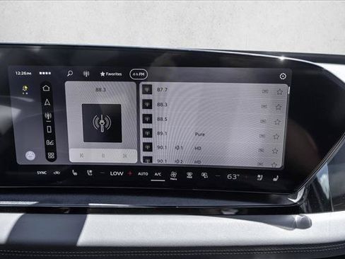 New 2027 Audi Q6 e-tron Prestige AWD/4WD image 15
