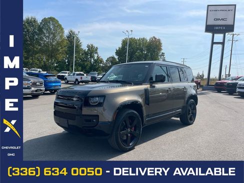 Used 2024 Land Rover Defender 110 X image 1