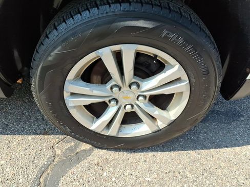 Used 2014 Chevrolet Equinox LT w/ Driver Convenience Package FWD image 9