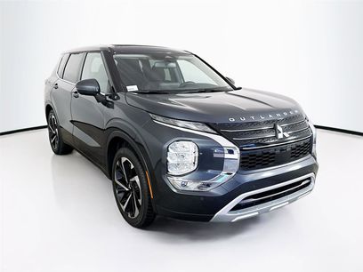 Used 2024 Mitsubishi Outlander SE