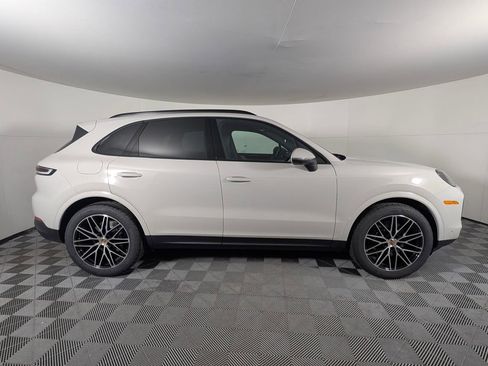 New 2026 Porsche Cayenne image 8