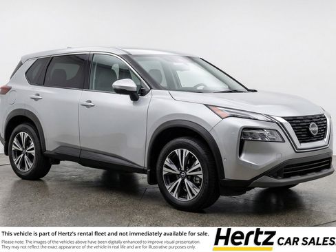 Used 2025 Nissan Rogue SV AWD/4WD image 1