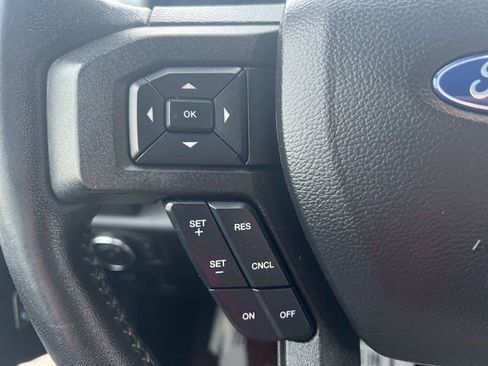 Used 2019 Ford F150 XLT w/ Equipment Group 302A Luxury AWD/4WD image 14