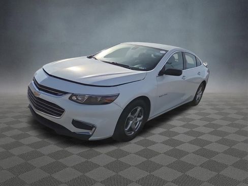 Used 2018 Chevrolet Malibu LS image 4