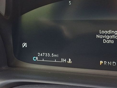 Used 2023 Lincoln Aviator AWD w/ Premium Package image 3