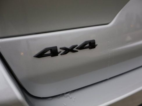 New 2025 Jeep Grand Cherokee Altitude image 27