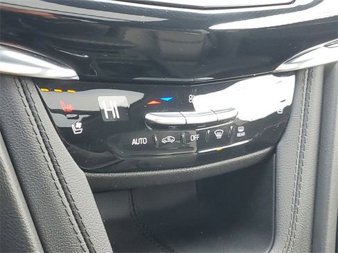 Certified 2023 Cadillac XT6 Premium Luxury w/ Platinum Package image 24