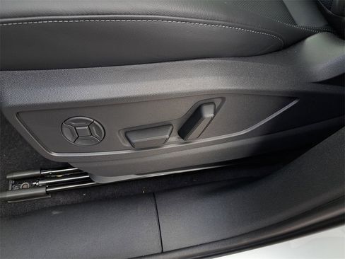 New 2025 Audi Q5 Premium Plus image 19