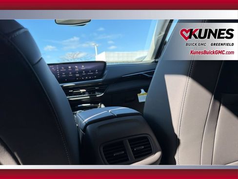 New 2026 Buick Envision Preferred AWD/4WD image 37