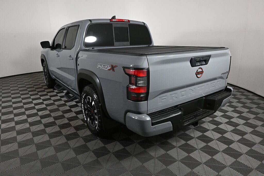 Used 2022 Nissan Frontier Pro-X RWD image 4