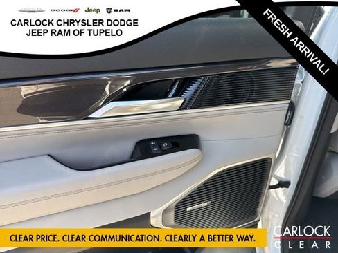 Used 2024 Jeep Wagoneer 4WD w/ Premium Group I image 30