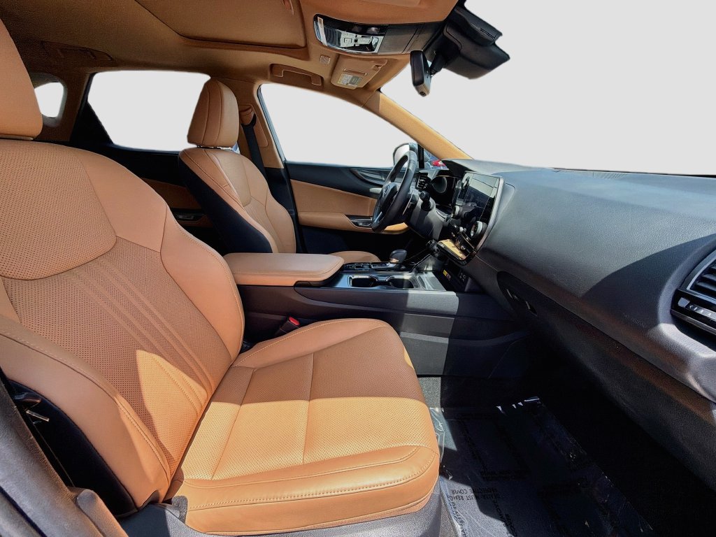 Used 2023 Lexus NX 250 FWD image 32