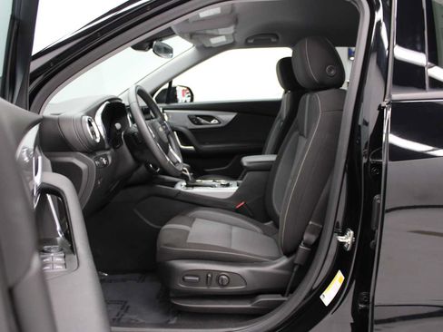 Used 2023 Chevrolet Blazer LT AWD/4WD image 7