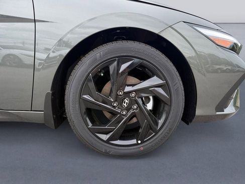 New 2026 Hyundai Elantra Sport FWD image 9