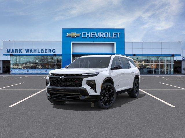 New 2027 Chevrolet Traverse RS w/ LPO, Floor Liner Package AWD/4WD image 8