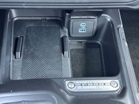 New 2025 Ford Bronco Big Bend image 7