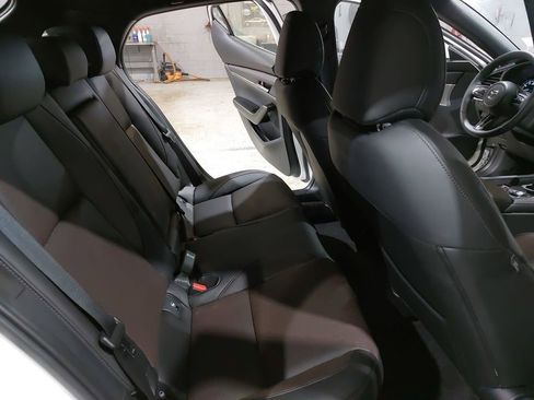 New 2026 MAZDA MAZDA3 2.5 S Hatchback w/ Premium Pkg image 11