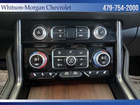 Used 2024 GMC Yukon Denali Ultimate image 28