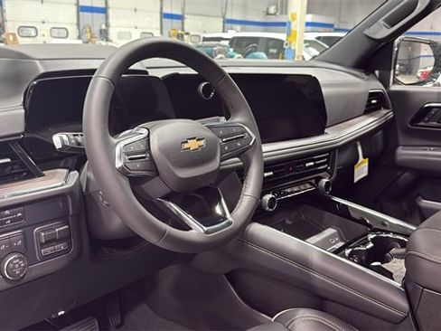 New 2026 Chevrolet Suburban Premier w/ Sun And Tow Package image 8